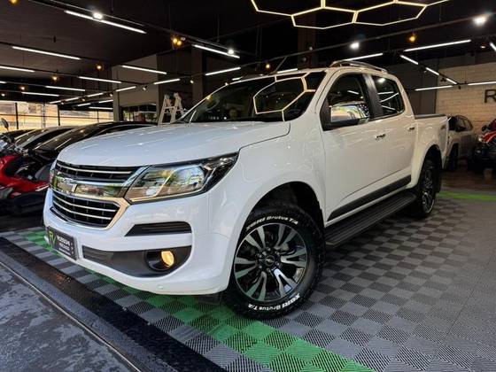 CHEVROLET S10 2.5 LTZ 4X4 CD 16V FLEX 4P MANUAL CHEVROLET S10 2.5 LTZ 4X4 CD 16V FLEX 4P MANUAL